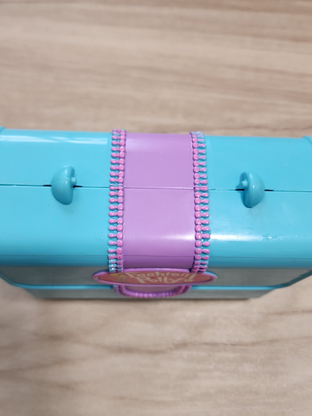 Vintage 2001 Mattel Fashion Polly Pocket Super Stylin Bedroom Purse Playset Doll - Picture 4 of 5